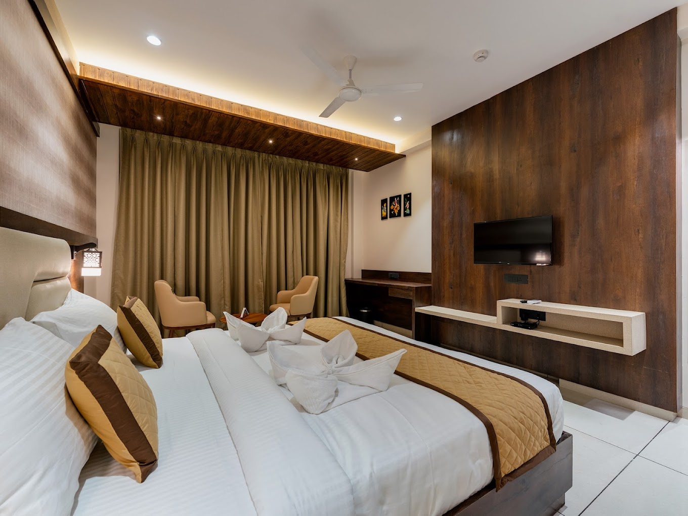 Golden Leaf Resort 2025-26